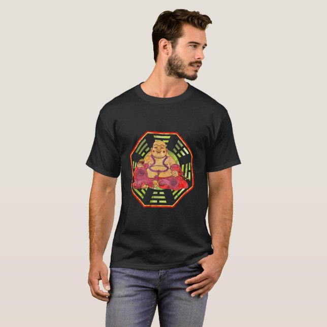 Aquarell, das glücklichen Buddha auf Bagua lacht T-Shirt (Vorne ganz)