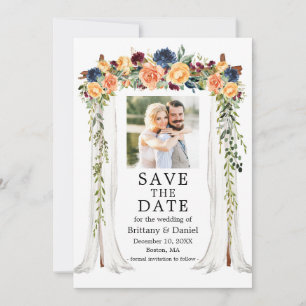 Aquarell gemischter Blumenhochzeitskanopy Foto Save The Date