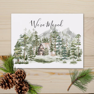 Aquarell-Hütte im grünen Kiefernwald, in den wir g Postkarte