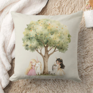 Aquarell-Märchenprinzessin Whimsical Kissen