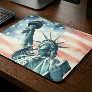 Aquarell Statue of Liberty mit amerikanischer Flag Mousepad