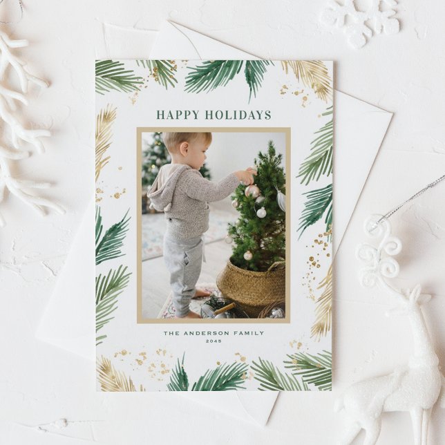 Aquarell und Imitats Goldenen Fell Pinsel Foto Feiertagspostkarte (Green Watercolor and Faux Gold Foil Pine Needles Photo Happy Holidays Postcard)