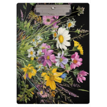 Aquarell-Wildblumenstrauß auf schwarzem Hintergrun