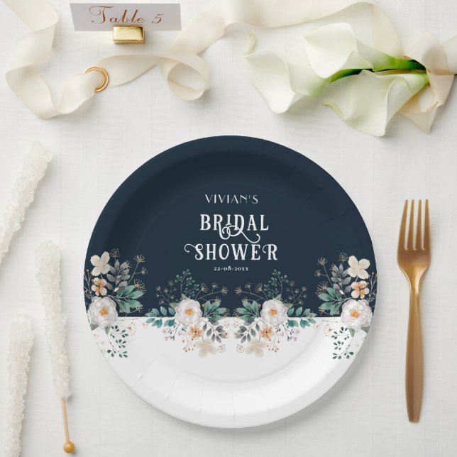 Aquarellblume tief im Traum Brautparty Pappteller (Hochzeit)