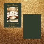 Aquarellfarben - Schneeszene Xmas-Flachkarte<br><div class="desc">Personalisierte Aquarellweihenkarte präsentiert eine malerische Schneeszene mit Bogenbrücke und gegarten Straßenlaternen. Mit dieser wunderschön personalisierten Weihnachtskarte, die ein ruhiges Aquarellbild einer malerischen Schneeszene zeigt, erleben Sie die Magie der Urlaubssaison. Die leuchtenden Kunstwerke zeigen eine gewölbte Brücke, die mit festlichen Gärten und alten Straßenlampen geschmückt ist und zu einer ruhigen, schneebedeckten...</div>