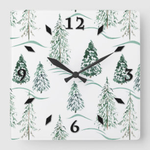 Aquarellfarbene Weihnachtsbäume. Winterwald. Quadratische Wanduhr