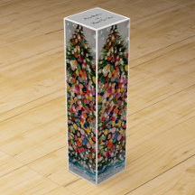 Aquarellfarbener Weihnachtsbaum.
