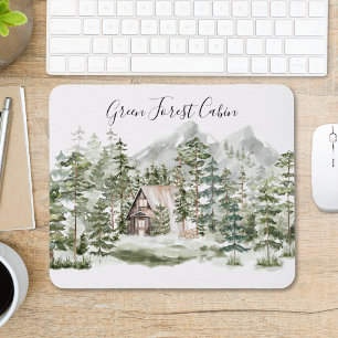 Aquarellkabine im grünen Pinienwald Mousepad