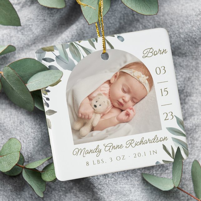 Aquarellleder Grünpflanzen Baby Birth Stats Foto Keramikornament (Watercolor Leaf Greenery Baby Birth Stats Photo Ceramic Ornament)