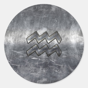 Aquarius Zodiac gestörter Silberstahlstil Runder Aufkleber