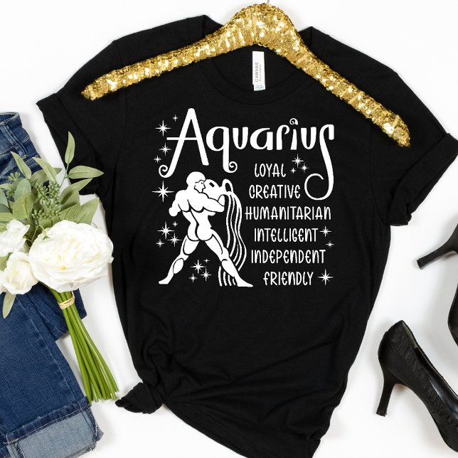 Aquarius Zodiac Horoskop Persönliche Eigenschaften T-Shirt (Von Creator hochgeladen)