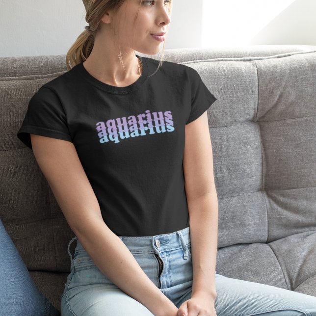 Aquarius Zodiac Sign | Farbe des blauen Powers T-Shirt (Von Creator hochgeladen)