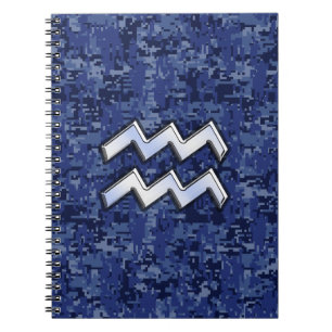 Aquarius Zodiac Symbol auf blauer Camouflage Dekor Notizblock