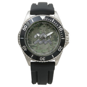 Aquarius Zodiac-Symbol auf grüner digitaler Camouf Armbanduhr