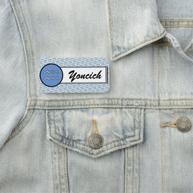 Aquarius Zodiac Symbol Element von K Yoncich Namensschild (Beispiel)
