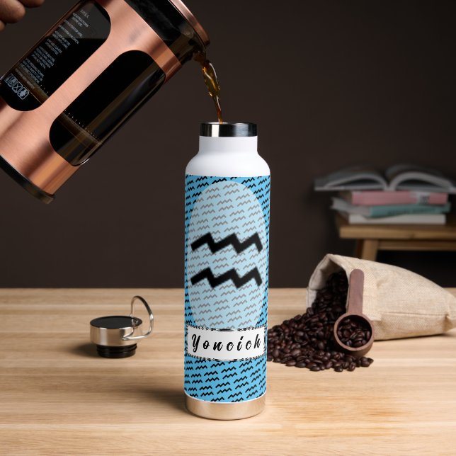 Aquarius Zodiac Symbol Standard von K Yoncich Trinkflasche (Kaffee)