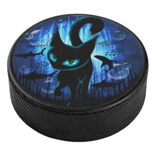 Aquaticat - surreale Katze im Tiefsee Eishockey Puck