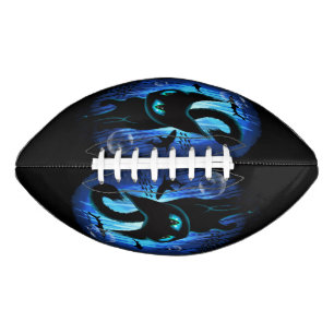 Aquaticat - surreale Katze im Tiefsee Football