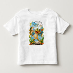 Aquatische Freundschaft: Frosch mit Fisch im Wasse Kleinkind T-shirt
