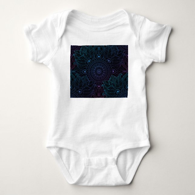 Arabesque Bliss: Oriental Mandala Magic Baby Strampler (Vorderseite)