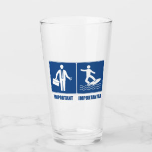 Arbeit ist wichtig, Surfen ist wichtig Glas