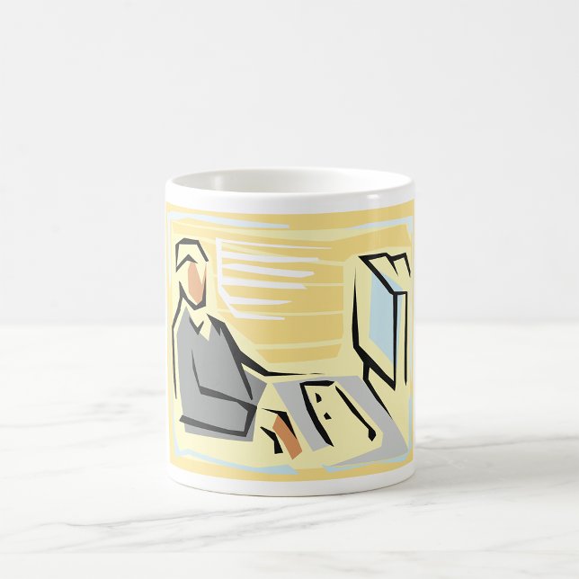 Arbeiten an einer Computer-Tasse Kaffeetasse (Von Creator hochgeladen)