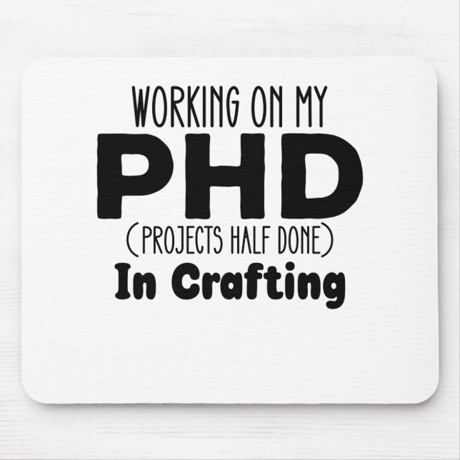 Arbeiten an meinen PHD-Projekten zur Hälfte beim E Mousepad (Vorne)