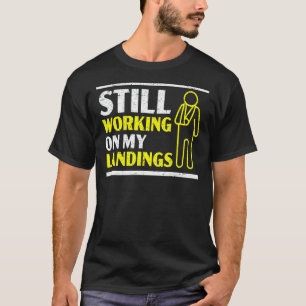 Arbeiten an meiner Landung gebrochen Arm Hand Inju T-Shirt