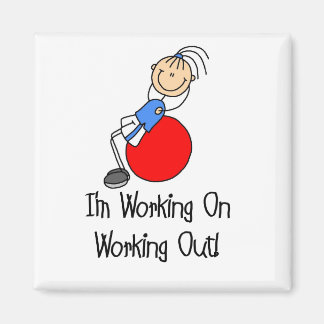 Arbeiten an T - Shirt und Geschenken Magnet