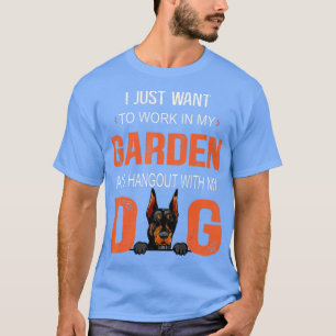 Arbeiten Sie in meinem Garten und verbringen Sie m T-Shirt