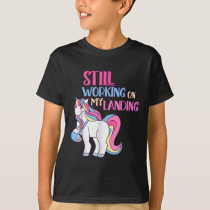 Arbeiten Sie noch an meinem Landereignis gebrochen T-Shirt