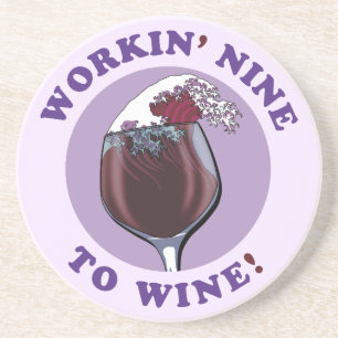 Arbeiten von neun an den Wein Funny Wine Lovers Getränkeuntersetzer