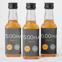 Arbeitstag Alarm auf Mini Liquor Flasche