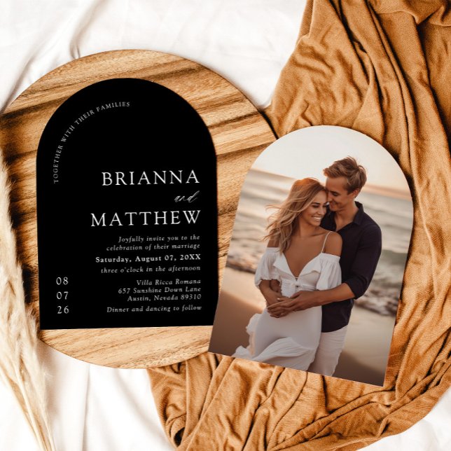 Arch Modern Black & White Minimalistisch Wedding Einladung (Von Creator hochgeladen)