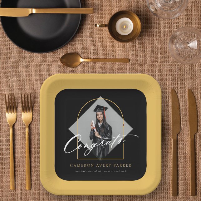 Arch Tassels Minimalistisch Frame Foto Abschluss Pappteller (Arch Tassels Minimalist Frame Photo Graduation Party Paper Plates by fatfatin @ color_therapy)