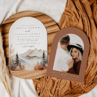 Arched Boho Watercolor Mountain Wedding Einladung