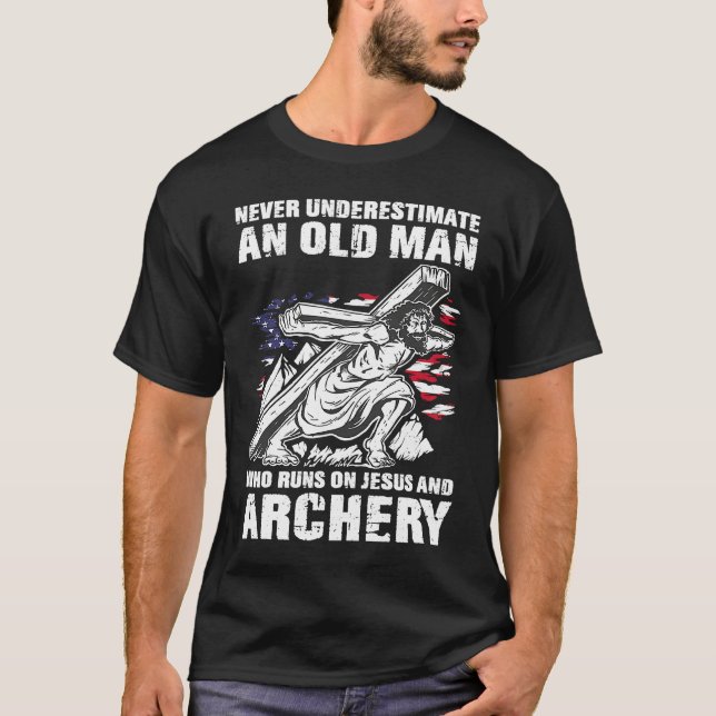 Archery Dad Christian Bow Hunting Grandpa T-Shirt (Vorderseite)