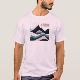Arches National Park Farbenfrohe Hügel T-Shirt