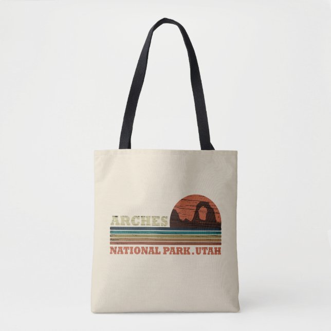 Arches Nationalpark Utah Vintager Parkplatz (Vorderseite)