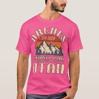 Arches utah Naturerlebnis machen T-Shirt