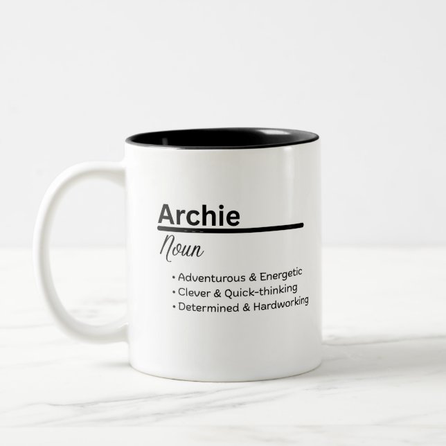 Archie Boy Personalisierter Name Definition Tasse (Links)