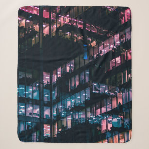 ARCHITEKTURFOTOGRAFIE EINES GEBÄUDES MIT MENSCHEN SHERPADECKE