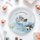 Arctic Adventure Birthday Party Pappteller<br><div class="desc">Bringen Sie die Magie der Arktis mit den Tellern zum Arktischen Adventure Birthday Party Paper! Diese Teller mit einem hübschen, von Hand gezeichnet Design von Eskimo-Freunden, Iglus, einem spielerischen Orca und anderen arktischen Tieren wie Narwalen und Moschusochsen sind perfekt geeignet, um eine unterhaltsame und skurrile Atmosphäre zu schaffen. Die eisblaue...</div>