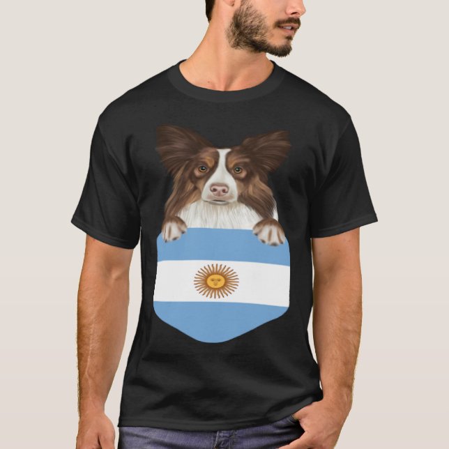Argentina Flag Collie Dog In Pocket T-Shirt (Vorderseite)
