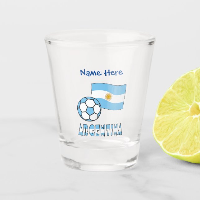 Argentinische Flagge und Fußball Personalisiert Schnapsglas (Vorderseite)
