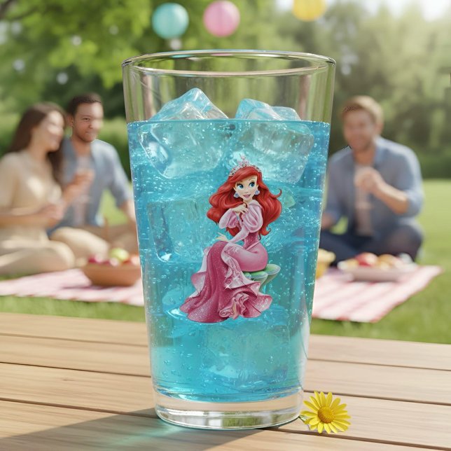 Ariel Glas (Von Creator hochgeladen)