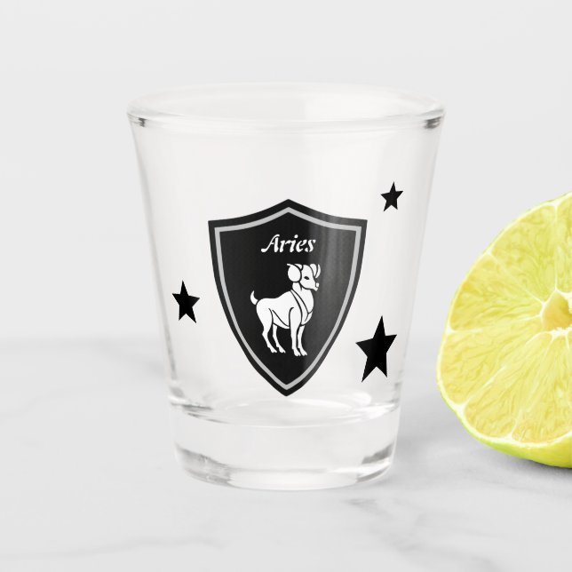 Aries Schnapsglas (Vorderseite)