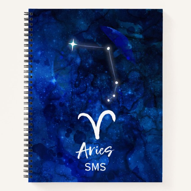 Aries Zodiac Constellation Blue Galaxy Monogram Notizbuch (Vorderseite)