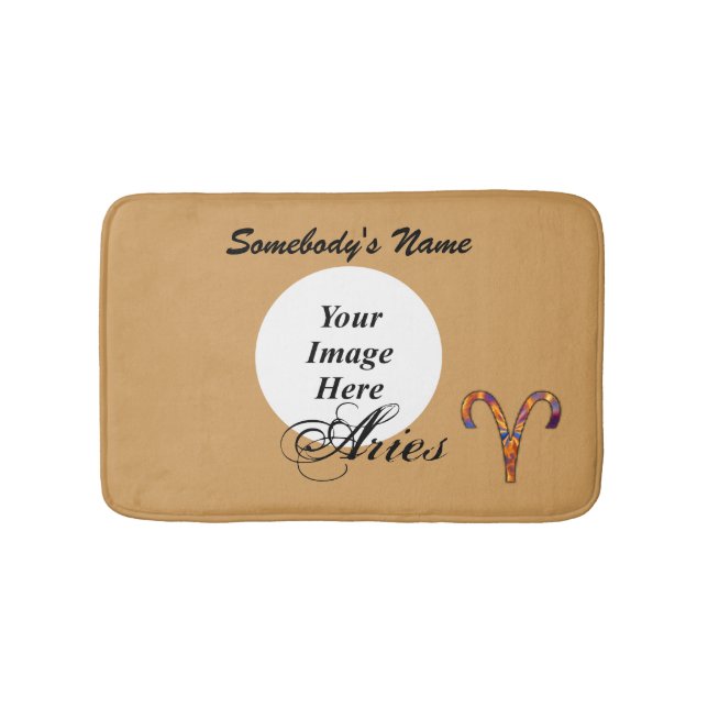 Aries Zodiac Symbol Element von Kenneth Yoncich Badematte (Vorderseite)