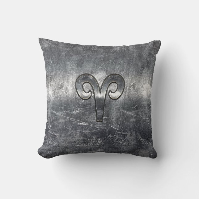 Aries Zodiac Symbol in Silver Distressed Style Kissen (Vorderseite)